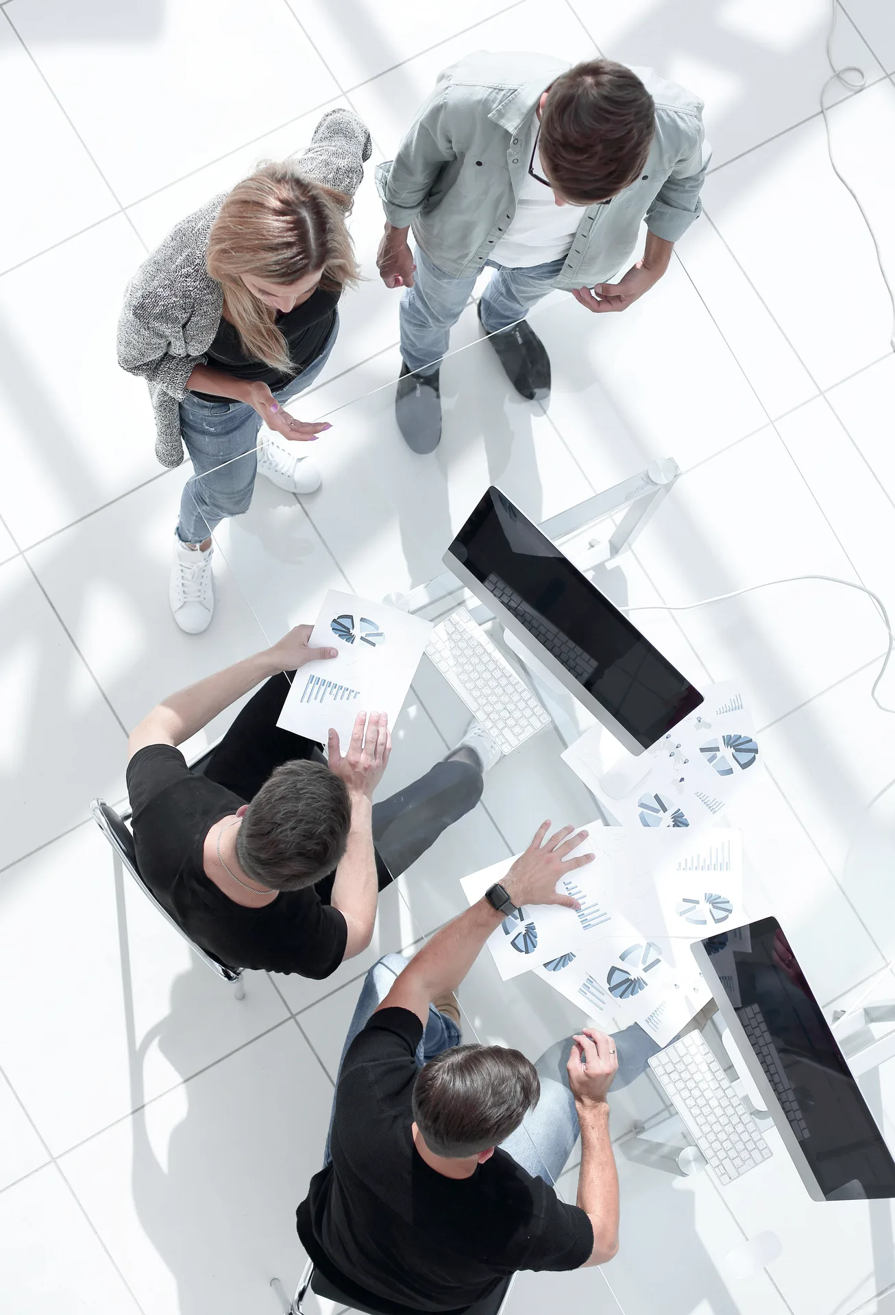 Scale marketing — Turn marketing into a monthly rhythm.